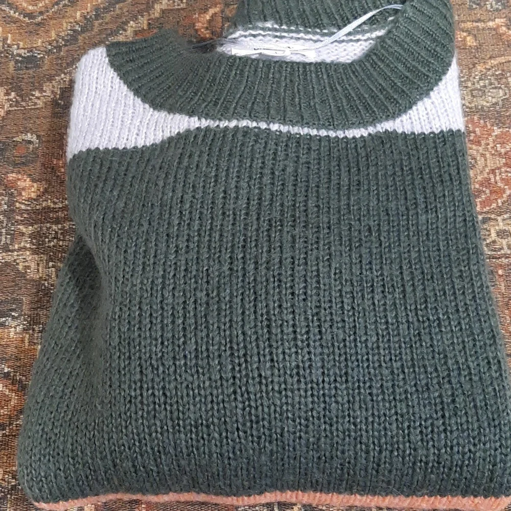 O'neill Sweater Oversized Size Large